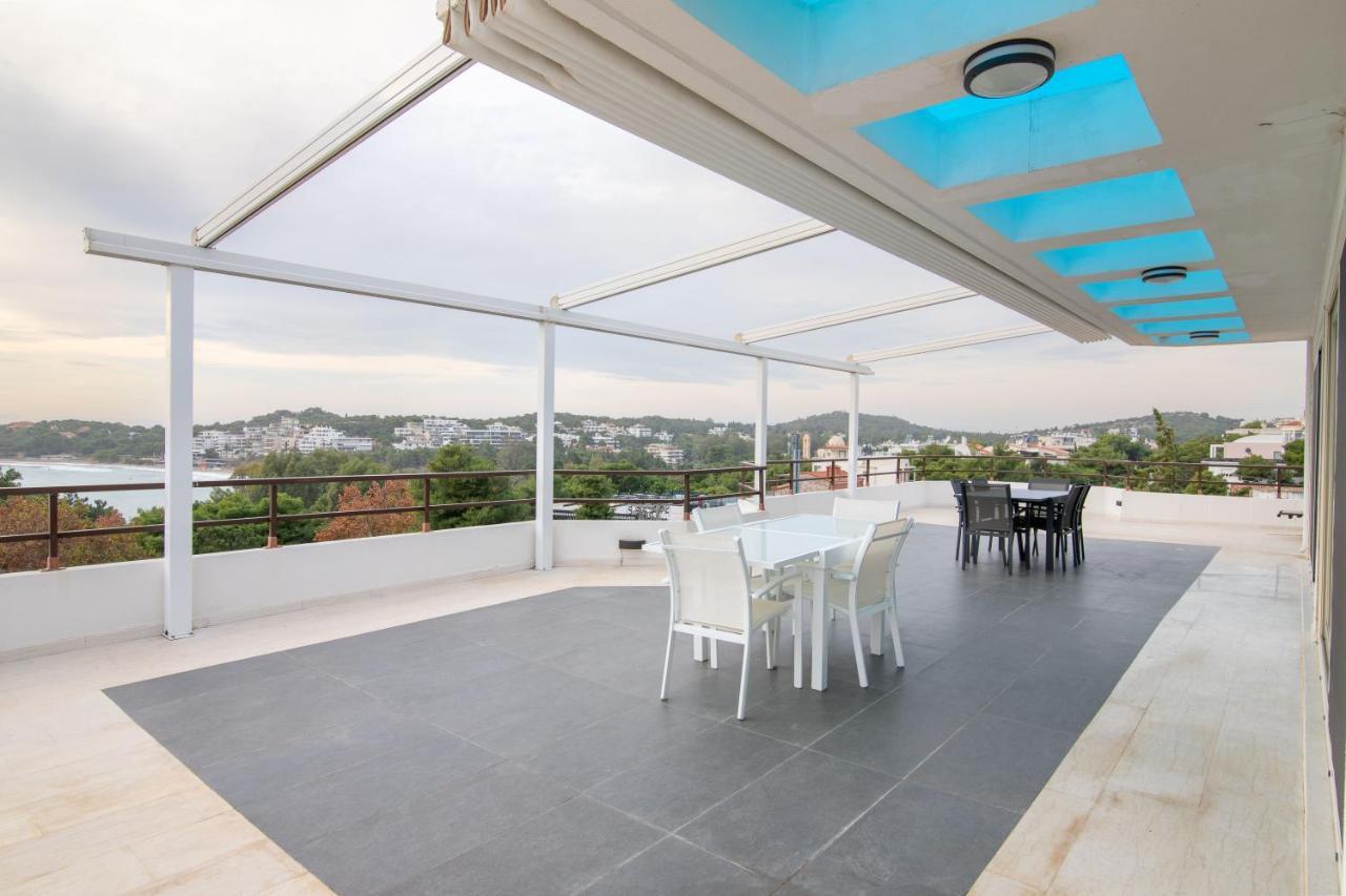 Sunlight House - Palatial Fully Equipped Apartment Near The Sea เอเธนส์ ภายนอก รูปภาพ